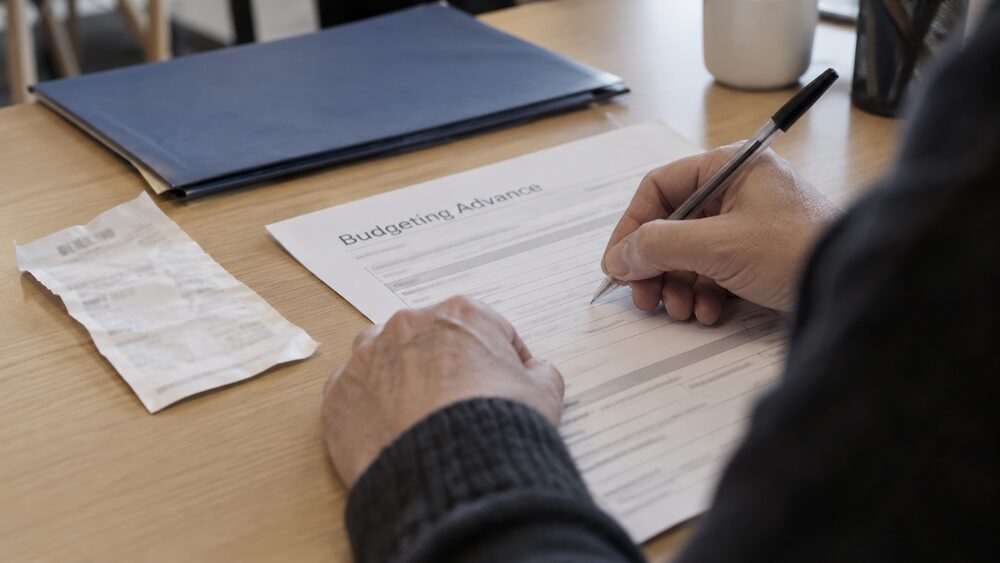 Advances and Budgeting Loans: borrowing against future payments